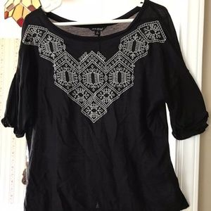 Lucky Brand Top High-Low Embroidered Slit *Read
